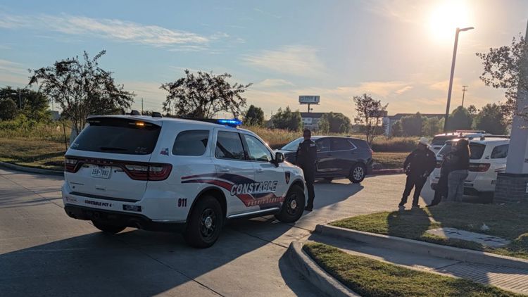 15-year-old riding electric scooter involved in crash near FM 1960, deputies say — KHOU 11 (Houston), Arlington Community news