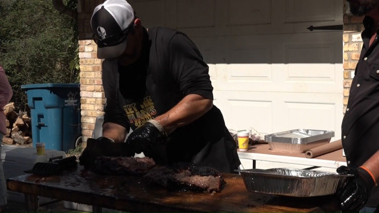 Barbecue fundraiser supports families after East Texas deputy's death, fatal fire — KENS 5 (San Antonio), Arlington Community news