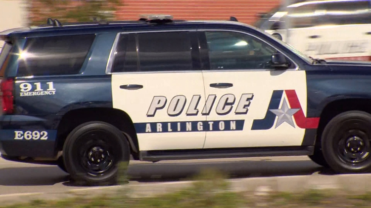 Crash involving semi truck downs power pole, fiber lines causing outage for homes and businesses in Arlington — WFAA (Dallas-Fort Worth)