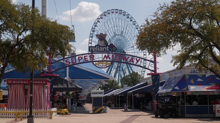 State Fair of Texas stages give local bands a paycheck and new fans — WFAA (Dallas-Fort Worth), Arlington Community news